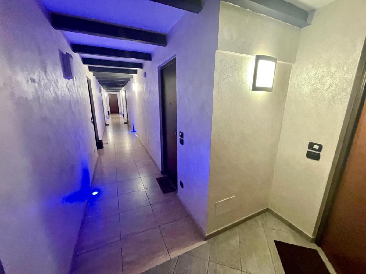 100 Torri Apartment Alba  Kültér fotó